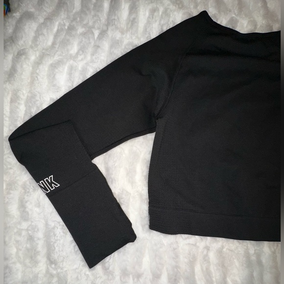 🌟BRAND NEW!!🌟 Pink! Workout athletic top, long sleeve, thumb holes, crop top - Picture 6 of 8